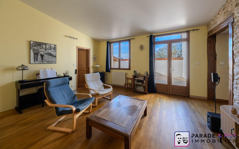 Maison ancienne - 200 m² - 8 pièces