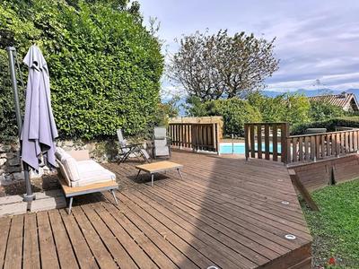 Maison traditionnelle - 140 m² - 5 pièces