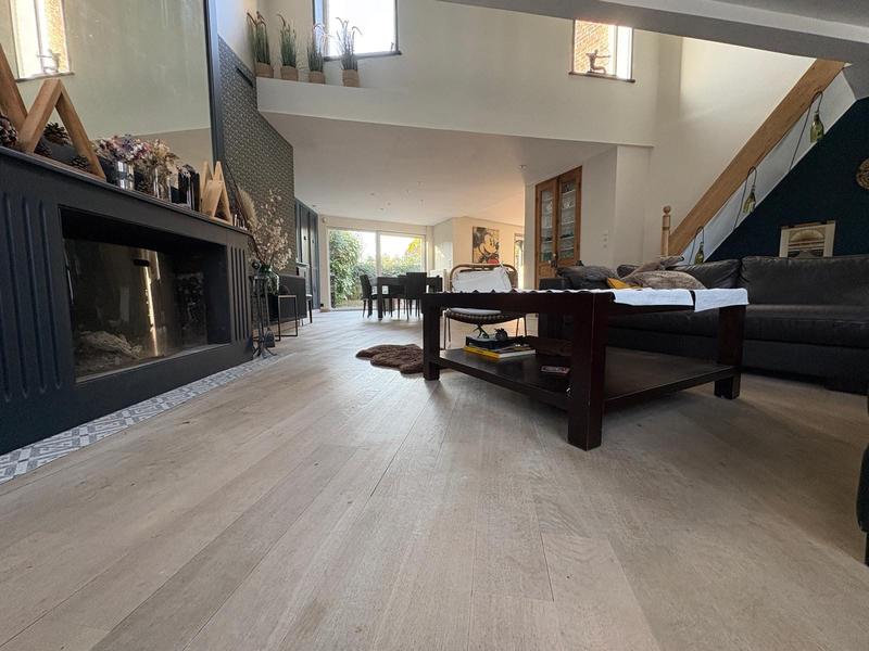 Maison ancienne - 260 m² - 7 pièces