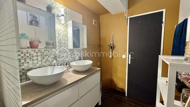 Maison traditionnelle - 98 m² - 5 pièces