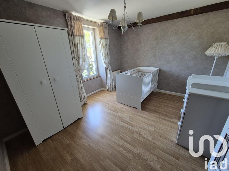 Maison - 210 m² - 8 pièces