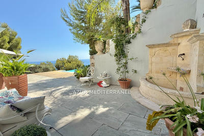 Maison - 190 m² - 5 pièces