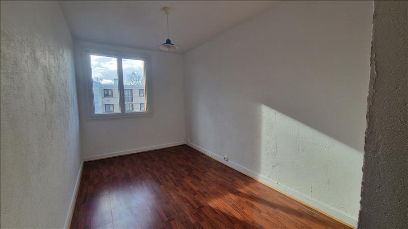 Appartement - 83 m² - 5 pièces