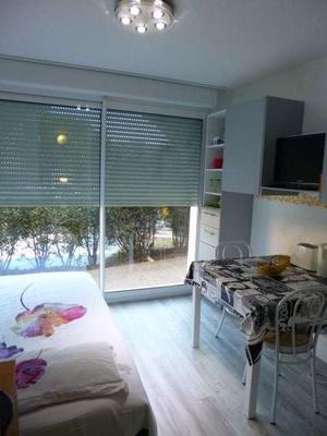 Studio - 15 m² - 2 pièces