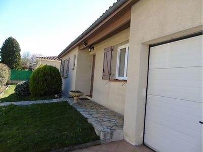 Maison traditionnelle - 90 m² - 4 pièces