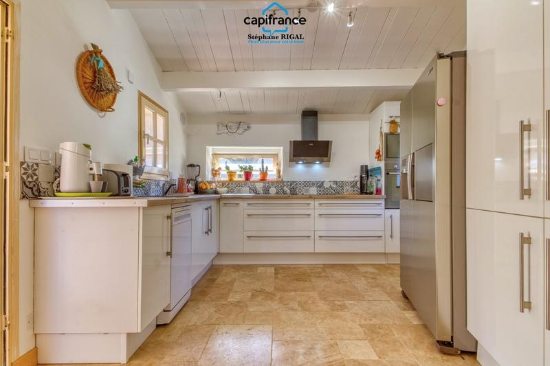 Maison en pierre - 130 m² - 7 pièces