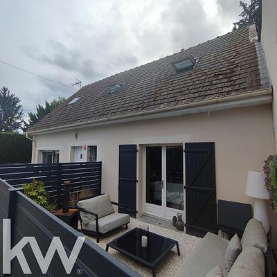 Maison - 86 m² - 6 pièces