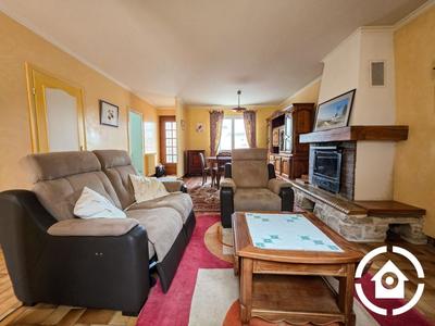 Maison - 147 m² - 7 pièces