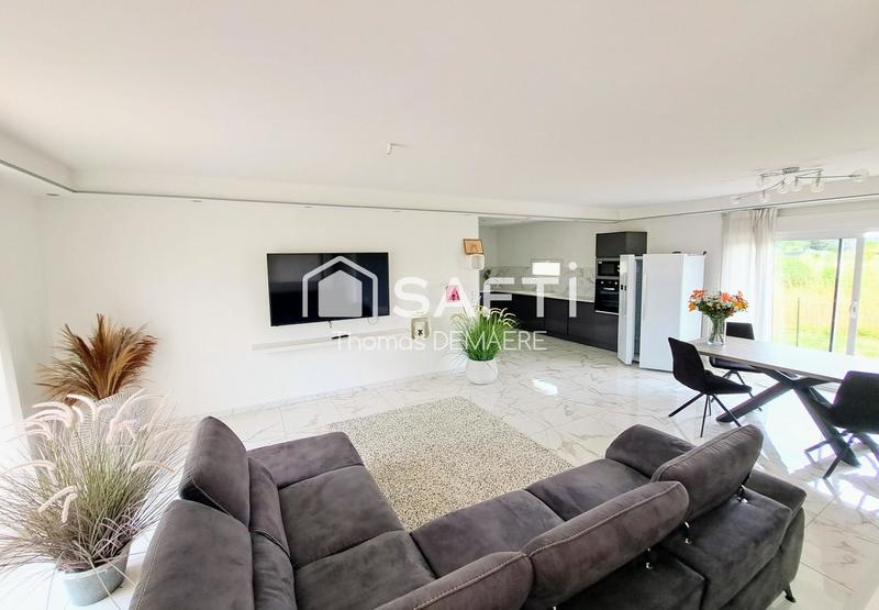 Maison - 102 m² - 4 pièces