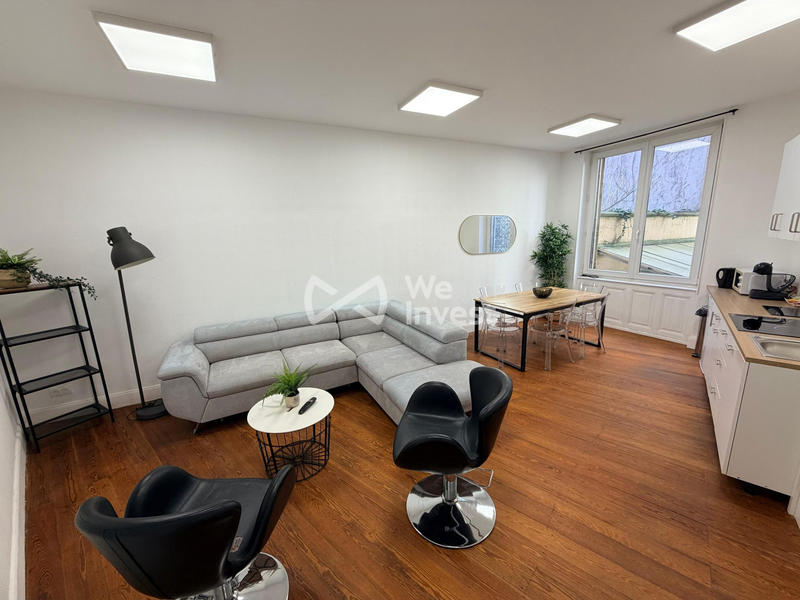 Appartement - 123 m² - 5 pièces