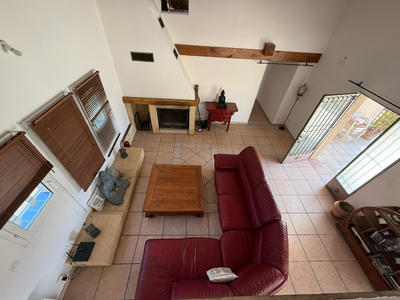 Villa - 180 m² - 4 pièces