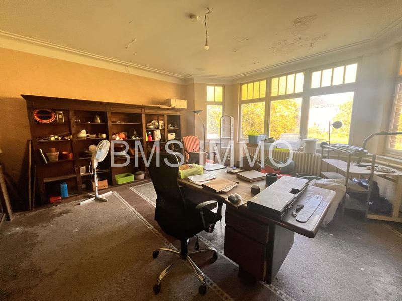 Maison - 320 m² - 7 pièces