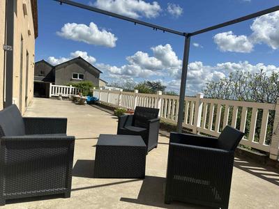 Maison - 188 m² - 7 pièces