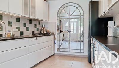 Maison - 121 m² - 5 pièces