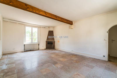 Maison - 140 m² - 7 pièces