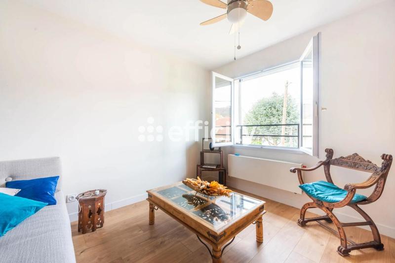 Maison - 173 m² - 6 pièces