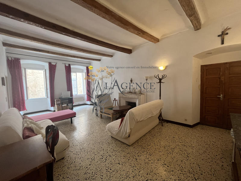 Appartement - 81 m² - 3 pièces