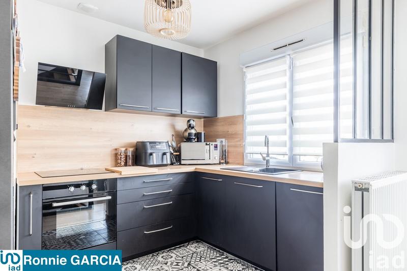 Maison - 142 m² - 6 pièces