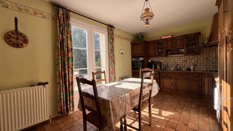 Maison - 190 m² - 6 pièces