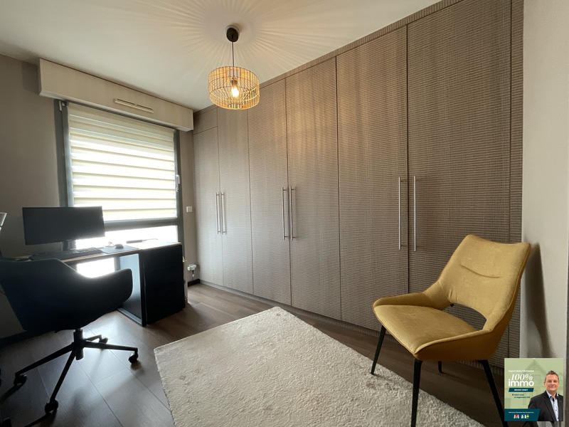 Appartement - 105 m² - 4 pièces