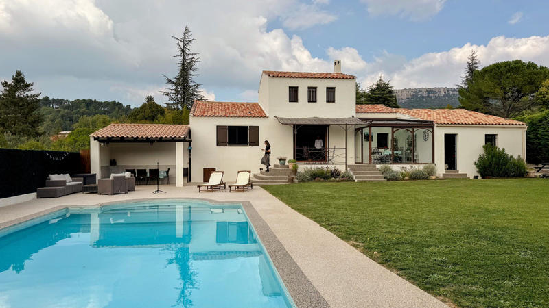 Maison - 149 m² - 5 pièces