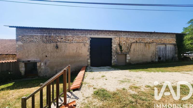 Maison - 342 m² - 11 pièces