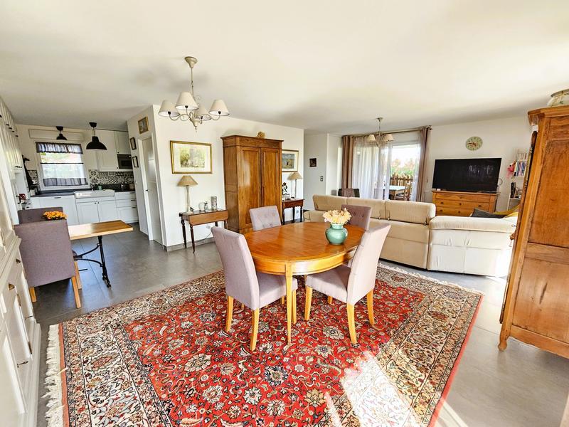 Appartement - 115 m² - 5 pièces