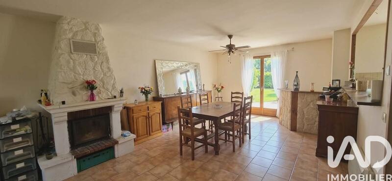 Maison - 96 m² - 5 pièces