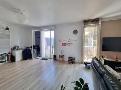 Maison - 98 m² - 5 pièces