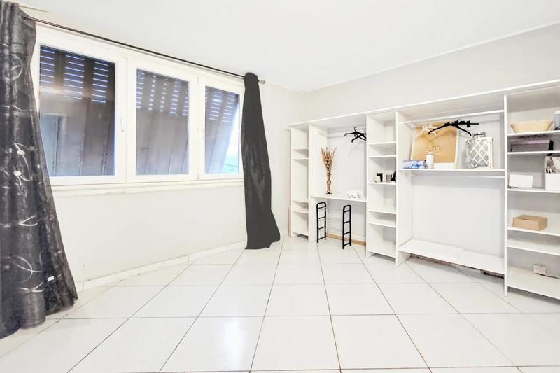 Appartement - 76 m² - 4 pièces