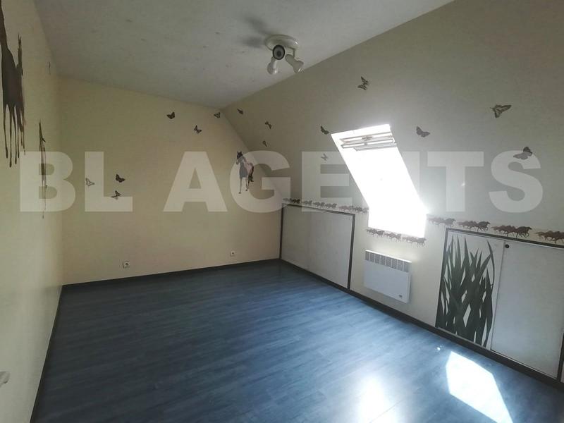 Pavillon - 96 m² - 5 pièces