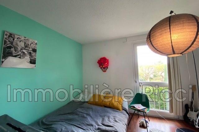 Appartement - 80 m² - 3 pièces