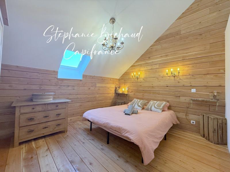 Maison - 169 m² - 6 pièces