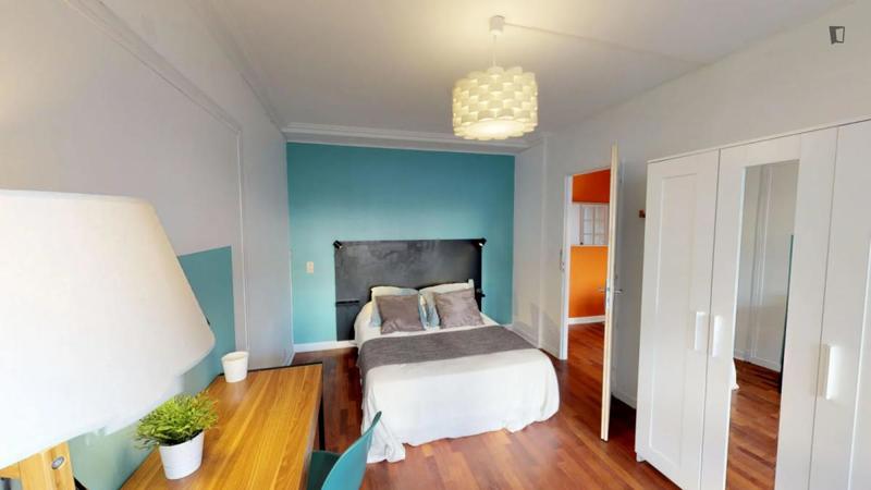 Chambre - 12 m² - 4 pièces