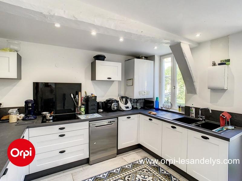 Maison - 210 m² - 8 pièces