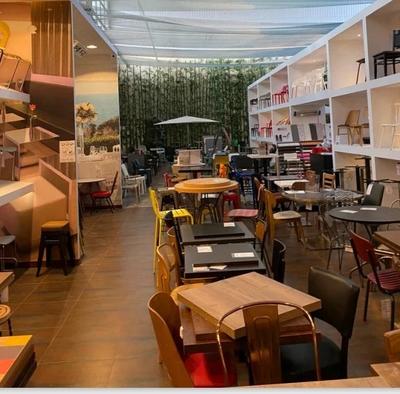 Entrepôt - 4 400 m² - 4 pièces