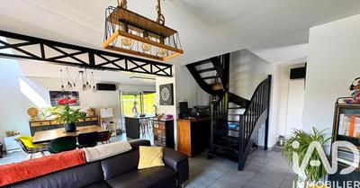 Maison - 119 m² - 5 pièces