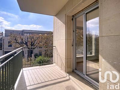 Appartement - 93 m² - 3 pièces