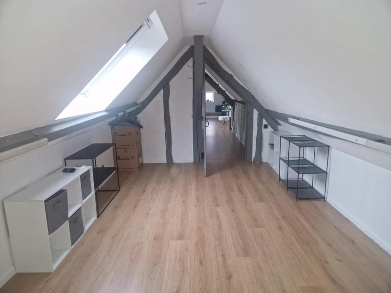 Maison - 95 m² - 3 pièces