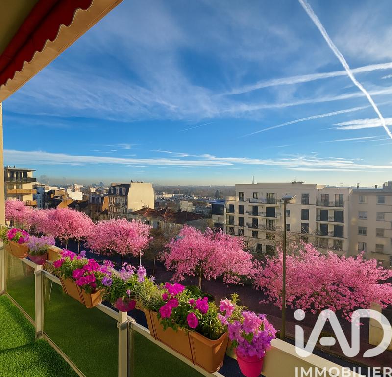 Appartement - 93 m² - 5 pièces