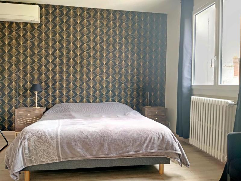 Propriété - 310 m² - 7 pièces