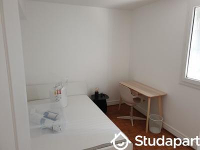 Chambre - 10 m² - 1 pièce