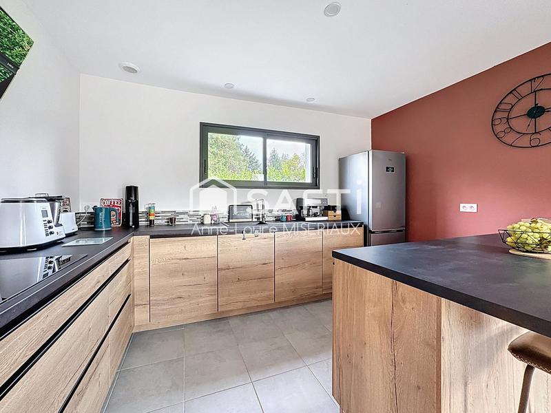 Maison - 150 m² - 6 pièces