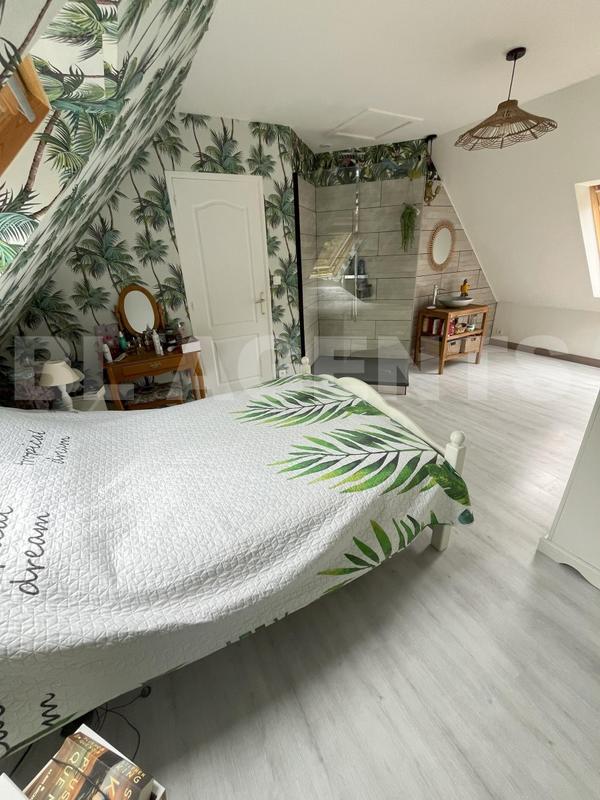 Maison - 144 m² - 6 pièces