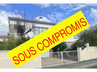 Maison - 96 m² - 5 pièces