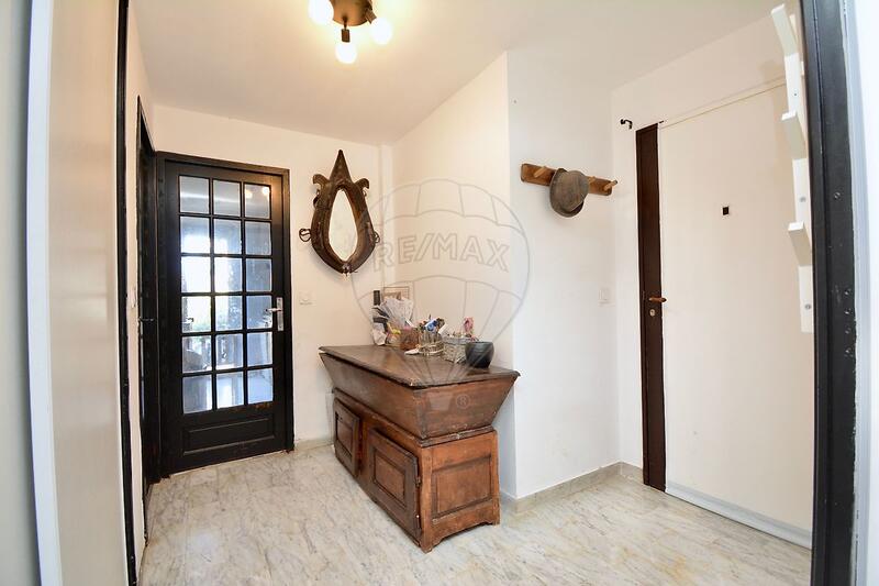 Appartement - 103 m² - 5 pièces