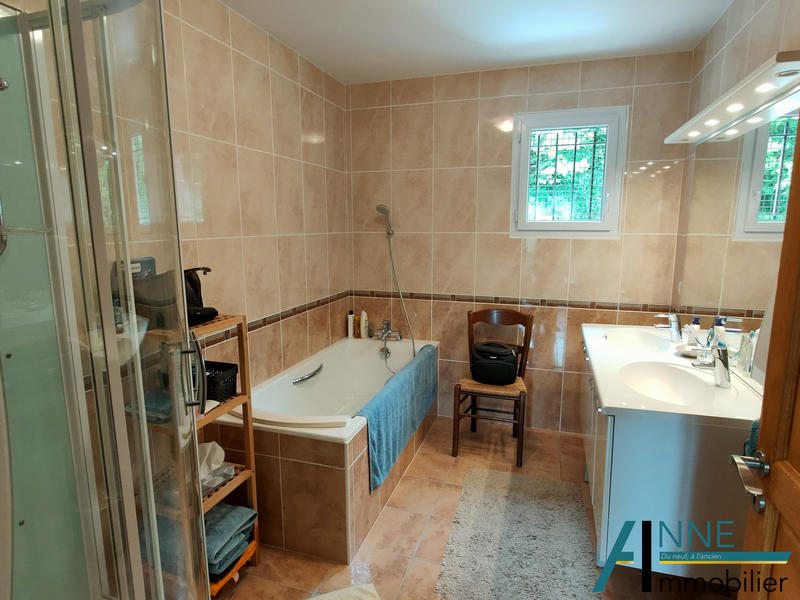 Maison - 101 m² - 4 pièces