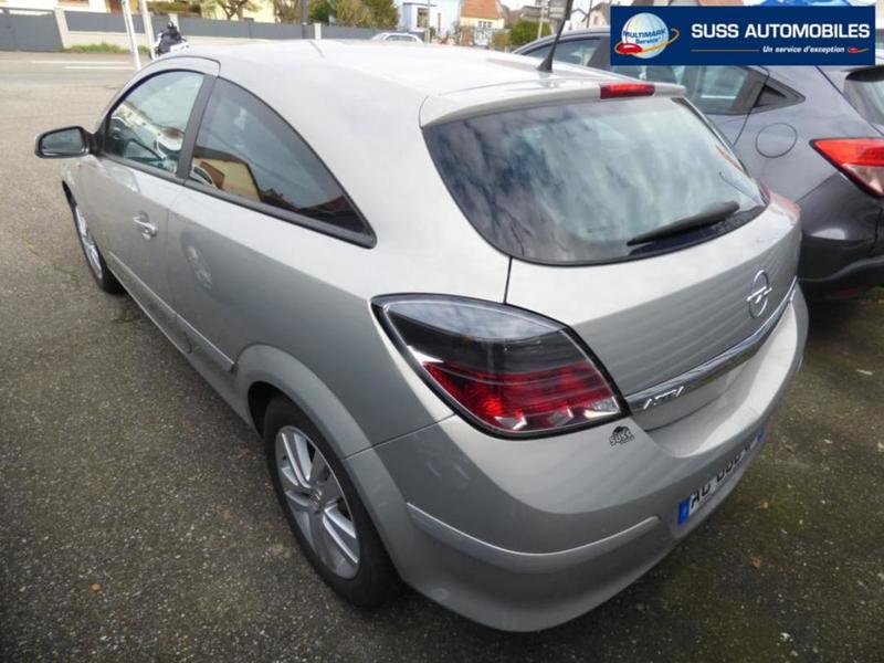 Opel Astra Gtc 1.9 Cdti - 120 Ch