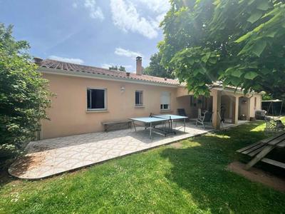 Maison - 137 m² - 6 pièces