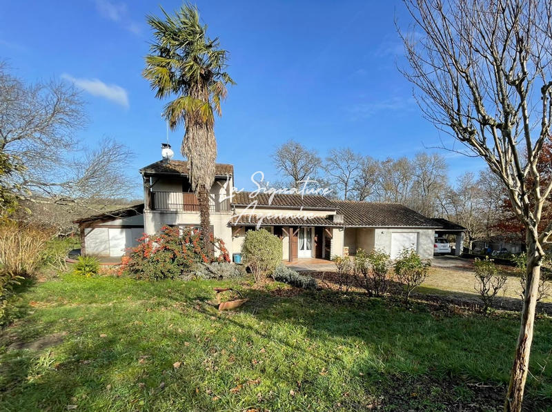 Maison - 152 m² - 6 pièces